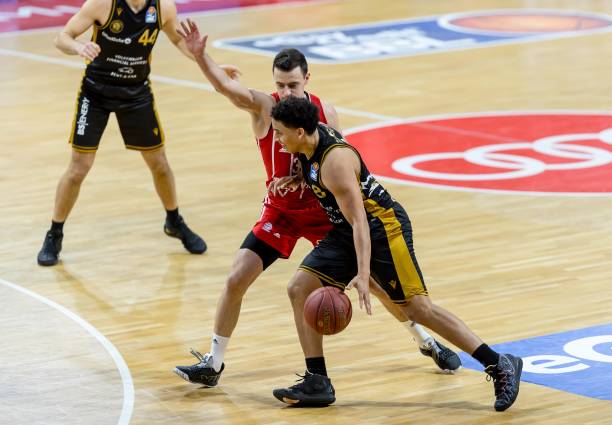 在赛场上劈 在赛场上劈