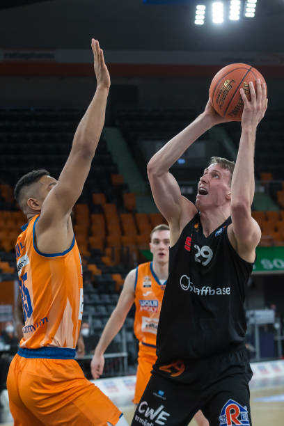 化学反应以 化学反应以